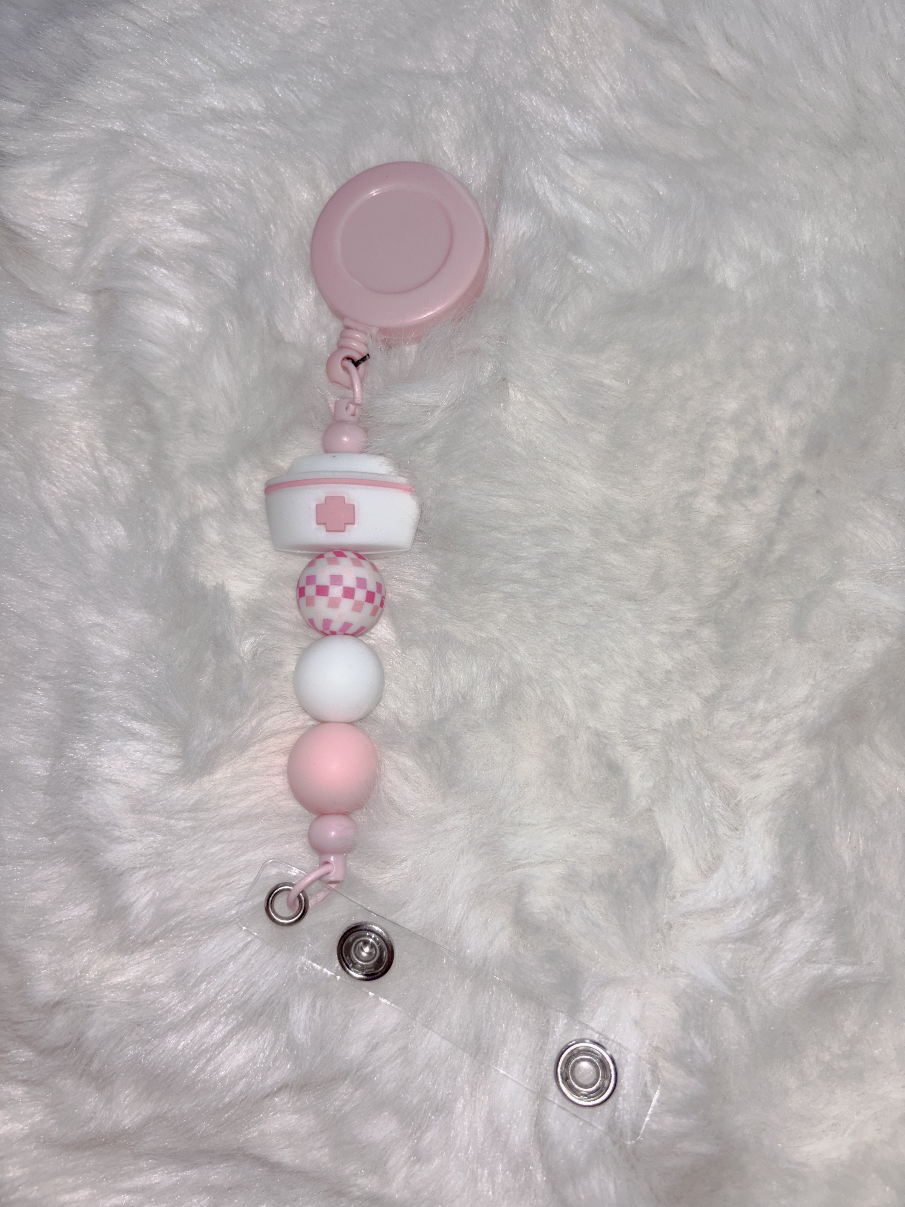 Retractable beaded badge clip - nurse hat